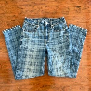 American Eagle Mom Straight Leg Plaid High Waist Jeans